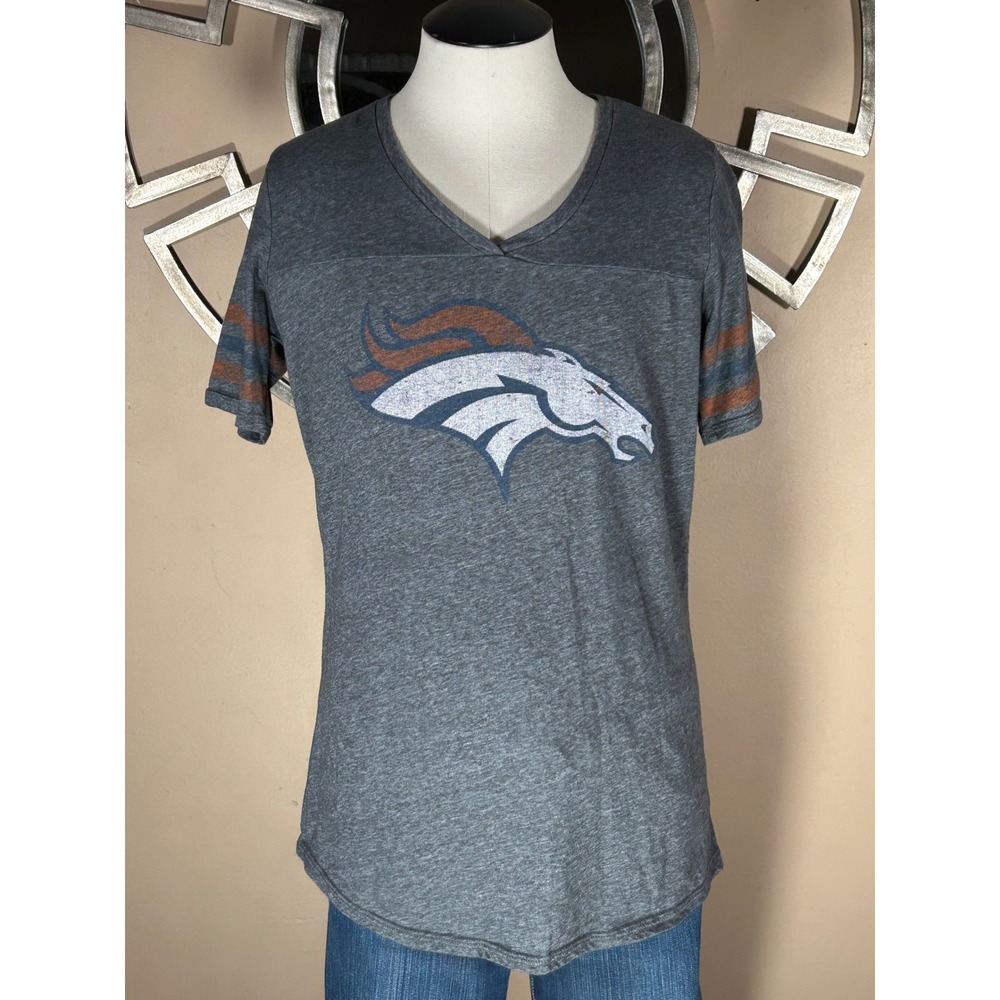 Denver Broncos NFL Team Apparel Womens Sleepwear V-Neck T-Shirt Medium